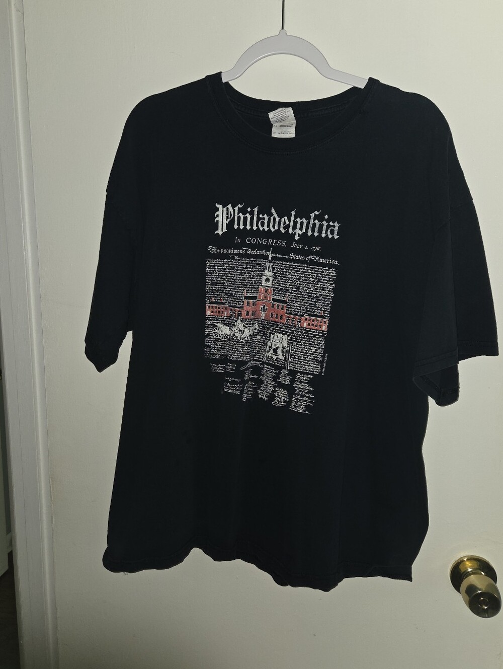 Philadelphia Graphic Short-Sleeve T-Shirt - Black